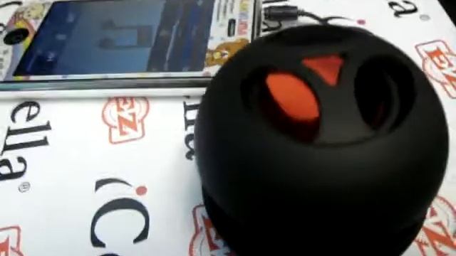 Universal 3.5mm Wired Mini Boom Speaker смотреть онлайн