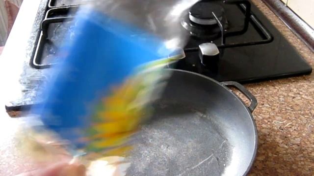 Как прокалить чугунную сковороду