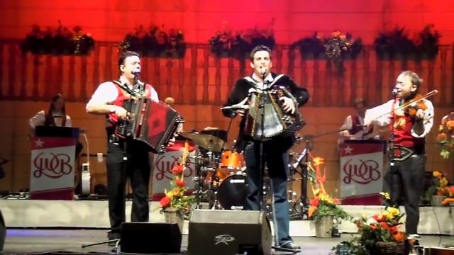 Musikanten Stadl Horsens DK d. 9-2-2012 (M. Pircher & Ursp.Buam) NR13 смотреть онлайн