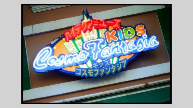 POV Street Photography How can this 9yr old camera take such good photos? #streetphotography смотреть онлайн