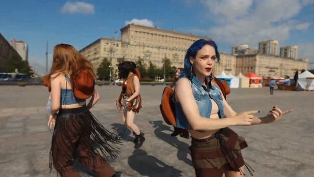 [KPOP IN PUBLIC] LE SSERAFIM (르세라핌) 'UNFORGIVEN' 7 members ver. | Dance Cover by Oh!Team смотреть онлайн