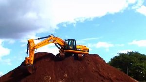 Трюки на экскаваторах