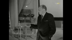 Ведь насколько Ермолова играла бы лучше вечером, если б она днём работала у шлифовального станка...