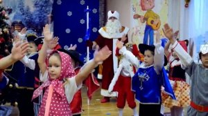 Новогодний танец "Тик-так, тикают часы" Муз.рук.Е.Рабская