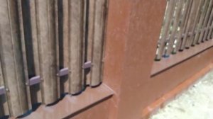 ПАРАПЕТ ЦОКОЛЯ ЗАБОРА ПЛИТКОЙ