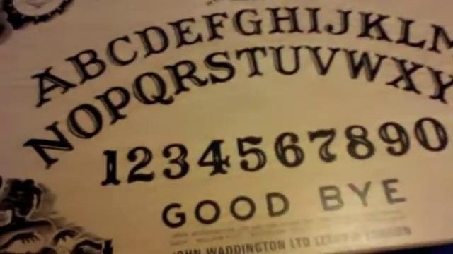 WADDINGTON - OUIJA MYSTIFYING ORACLE 1960'S BOARD REVIEW смотреть онлайн