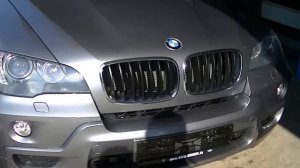 Германия город Хоф, диллерский автосалон BMW, дождались машину