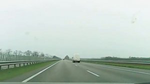 Крутая погоня,БМВ 750(Е38) против БМВ 730 (е32)