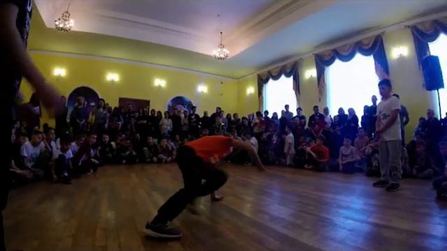 Илья Труханов \ УЖи school смотреть онлайн