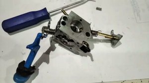 карбюратор. ускорительный насос. Mac325/Partner 350/Poulan 2150