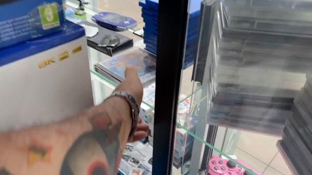 ОХОТА ЗА ИГРАМИ / МИТИНСКИЙ РАДИОРЫНОК / PS4 / PS3 / PS2 смотреть онлайн