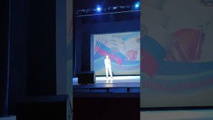 Песня Муслима Магомаева "Королева красоты" в исполнении Александра Шевченко