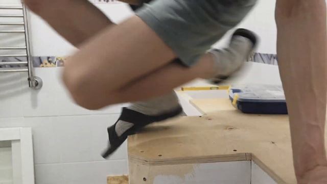 Как сделать мастерскую в туалете с унитазом и раковиной. Берендей мастерит. смотреть онлайн