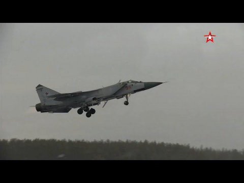 Истребители МиГ-31 принудили «нарушителя» к посадке во время учений над Ленобластью