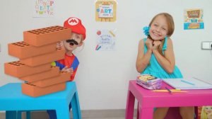 Сборник школьных историй! Майя, Маша, Мия | Детские песни
