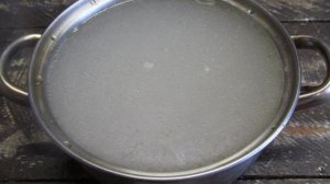 Щи из квашеной капусты с фасолью и шампиньоном