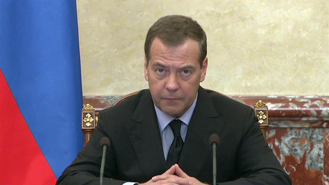 С темы расследования причин трагедии в Шереметьеве началось заседание кабмина под председательств...