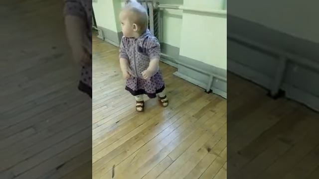 Мне по.......))))))