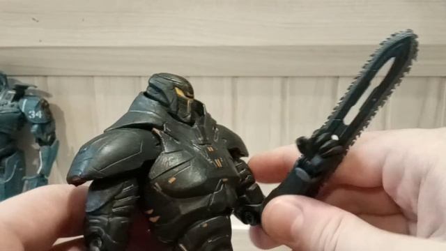 Обзор фигурки Титановая фурия Тихоокеанский рубеж 2