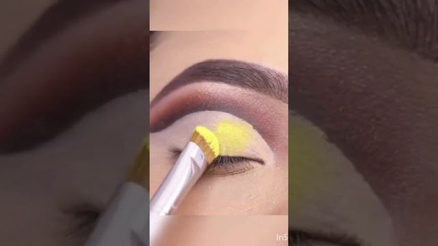 #yellow cut crease eye makeup#shots #youtubeshorts #subscribe ?#viralvideo #me #pinkiarya