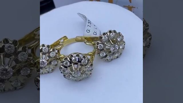 Крупный бриллиантовый комплект «Малина» ( Дубай) Проба 750