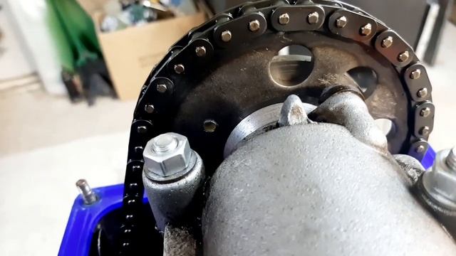 Ставим фазы разрезной звездой распредвала на ниве. Для новичков. смотреть онлайн