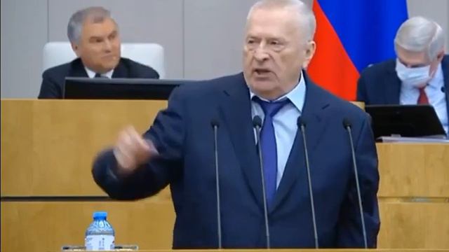 Жириновский призвал покупать рубли, потому что скоро Америка откажется от зелёной валюты#жириновски