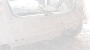 Кузовной ремонт, вытягиваем заднюю часть машины / подарок от перекупа / часть 2