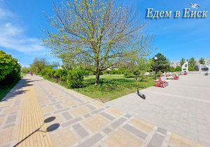 Ейск: обновленная молодежная площадь!!!