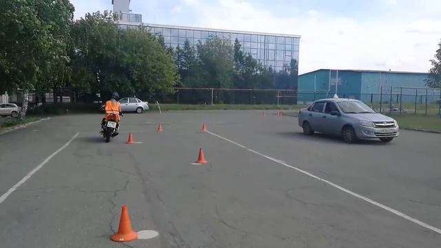 Экзамены категории А. Упражнения. Курс ПДД РФ.