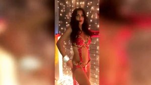 Linda Show в Новгодней фотосъемке, бекстейдж