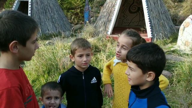 Семейка Бадэмс украли карту у пирата, ЧАСТЬ √ 1,Stole a card from a pirate смотреть онлайн