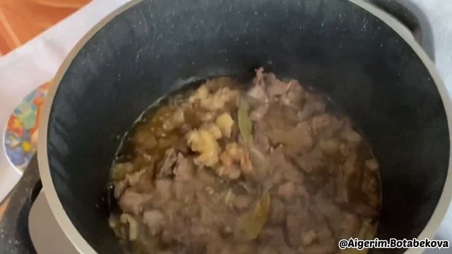 Ерекше қуырдақ. Сіз де жасап көріңіз. Куырдак. Ыстық тағам. смотреть онлайн