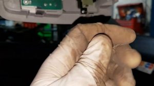 How to replace interior light - Toyota Avensis