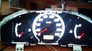 Пересвет приборной панели Mazda Familia