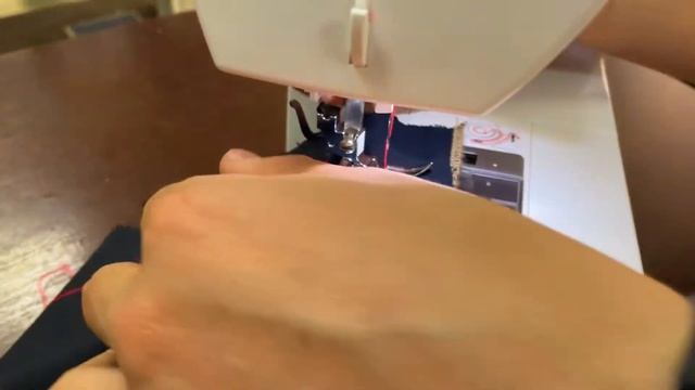 Горизонтальный челнок Minerva M23Q двойная игла и закрепка смотреть онлайн