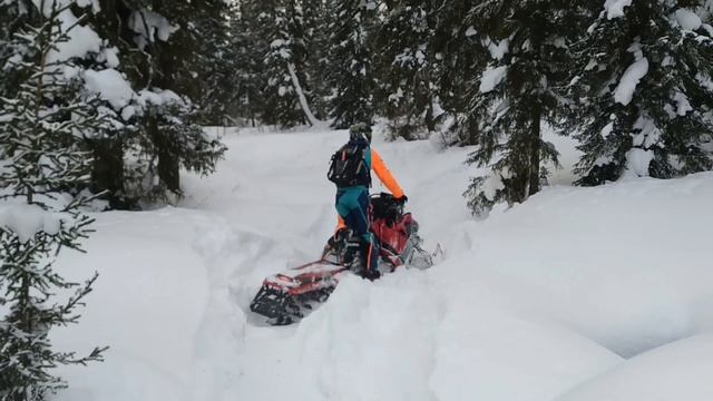 Каталка на снегоходе Часть 2 смотреть онлайн