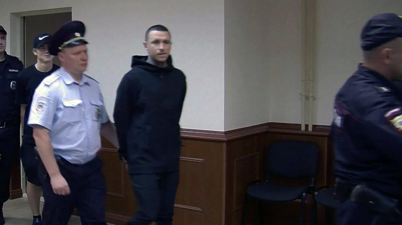 Суд выпустил из колонии по УДО футболистов Александра Кокорина и Павла Мамаева