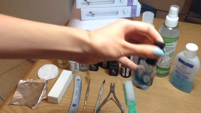 Какие материалы нужны, чтобы покрывать ногти гель-лаком и делать маникюр? смотреть онлайн