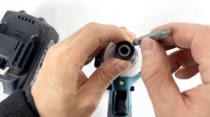 Аккумуляторный, бесщеточный ударный гайковерт Kamolee 588 нм. 18 Вольт.