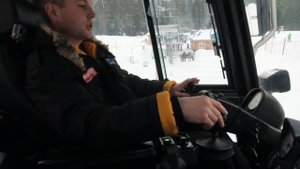 Евразия Ратрак - 2 часть. PistenBully 300w, рассказ о обслуживании и управлении