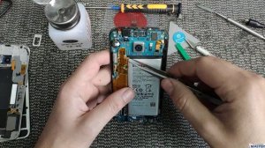Спасаем данные с неисправного Samsung Galaxy S6 edge не включается, не загружается.