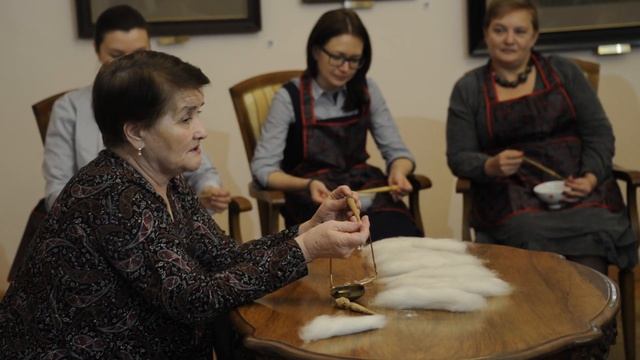 ВЯЖЕМ ЛЕГЕНДУ. Презентация уроков вязания Оренбургского Пухового Платка смотреть онлайн