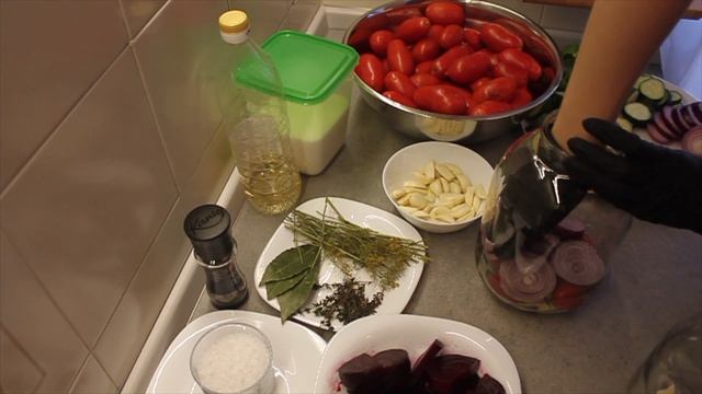 Квашеные овощи "Ассорти" / квашеные помидоры / безумно вкусно