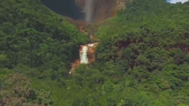 Virtual Reality - 360° 16k Angel Falls | Oculus Quest 2 смотреть онлайн