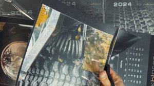 Культовый календарь джЫперелли на 2024 год