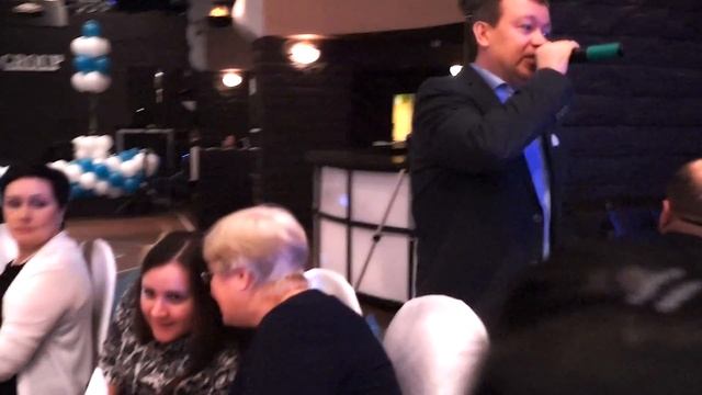 Владимир Дернов Домик у дороги смотреть онлайн