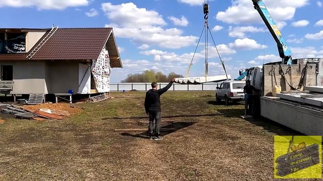 Выгрузка железобетонных свай