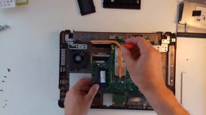 HP Compaq 610 разбор ноутбука