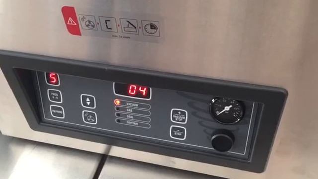 Функция работы мягкого обжима на вакуумном упаковщике HENKELMAN BOXER 42. смотреть онлайн